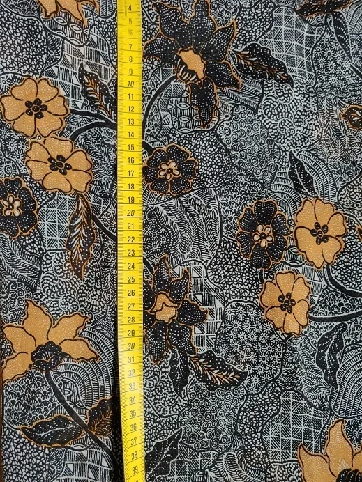 Cupón de tela fina con flores nuevo 96 x 120 – photo 3